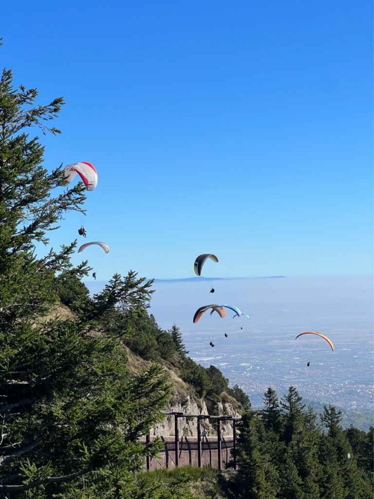 Photo prise par l'agence de communication de Clermont-ferrand Studio Hello pour son client Absolu Parapente