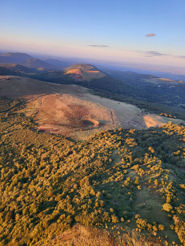 Photo prise par l'agence de communication de Clermont-ferrand Studio Hello pour son client Absolu Parapente